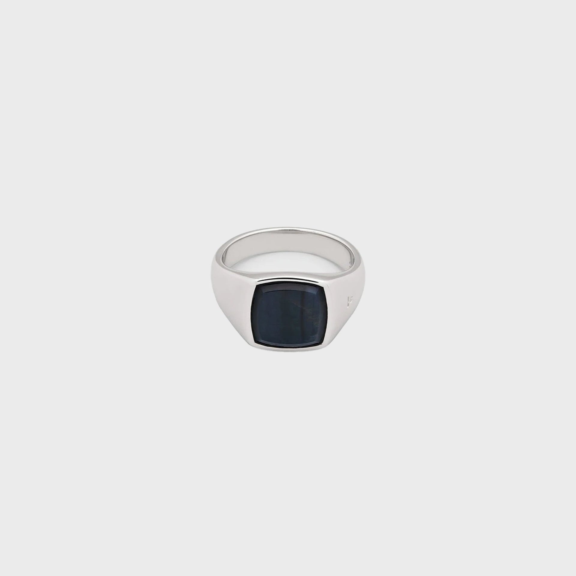 Tom Wood Kay Ring Blue Hawk Eye 62" - Silver