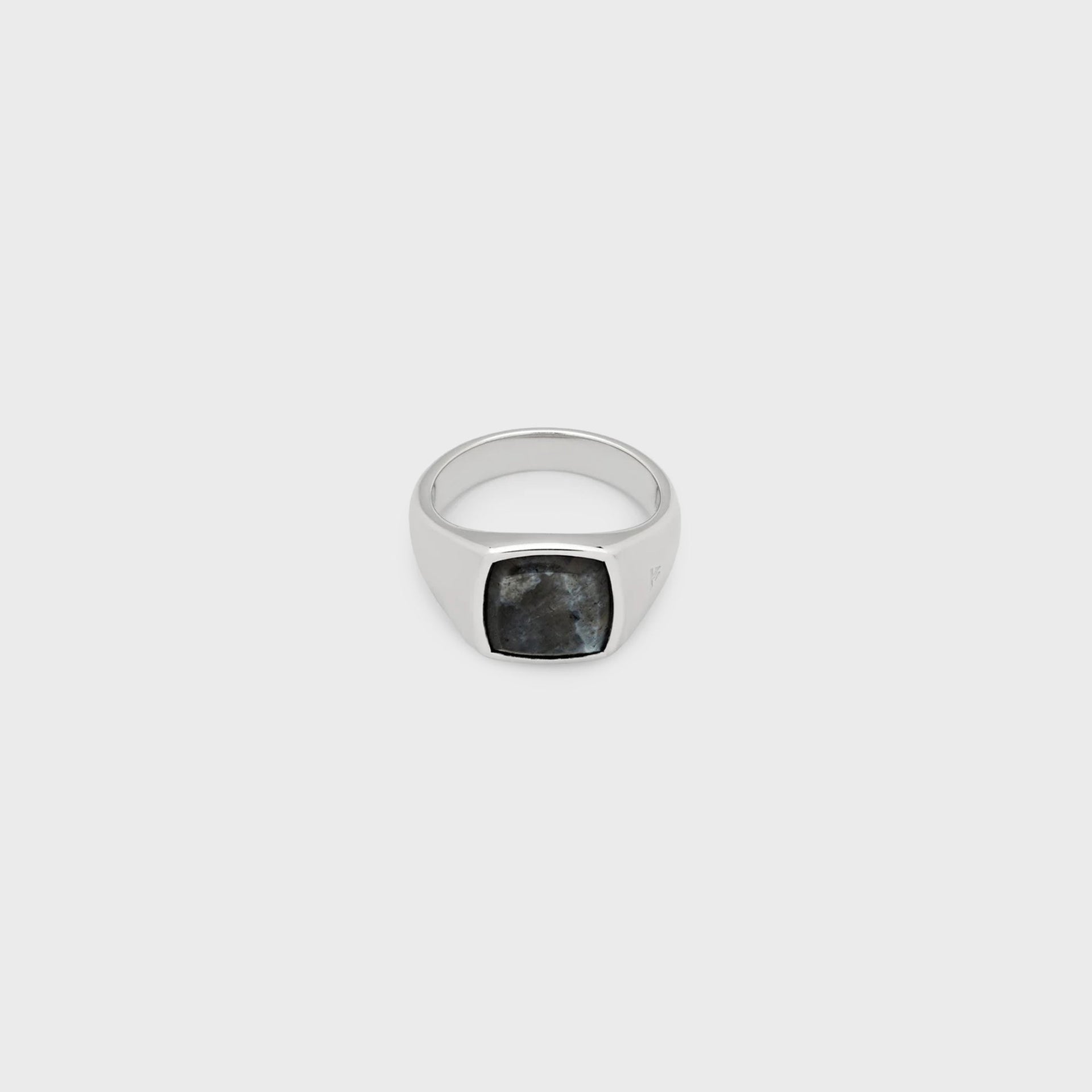 Tom Wood Kay Ring Larvikite 60" - Silver