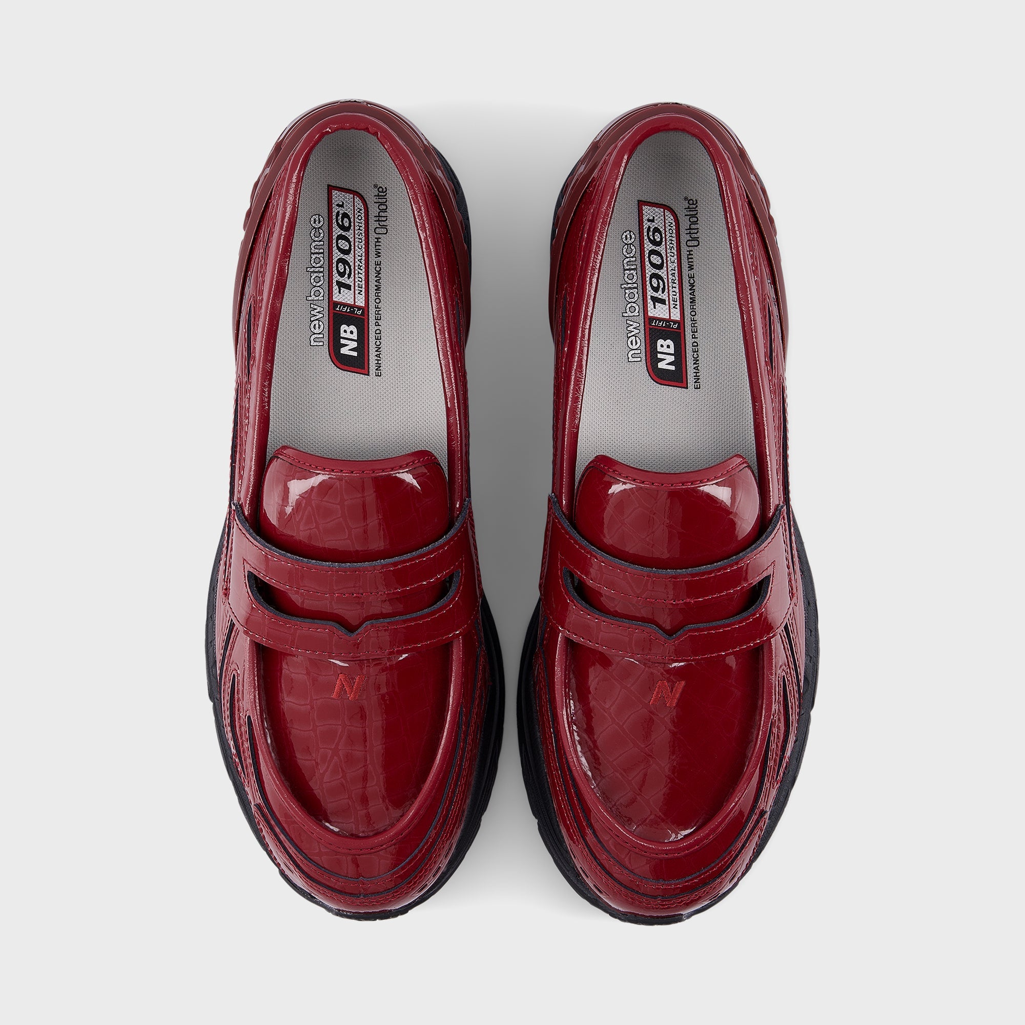 靴 New Balance 1906L Loafer Burgundy New Balance 1906L - Burgundy – Kith UK