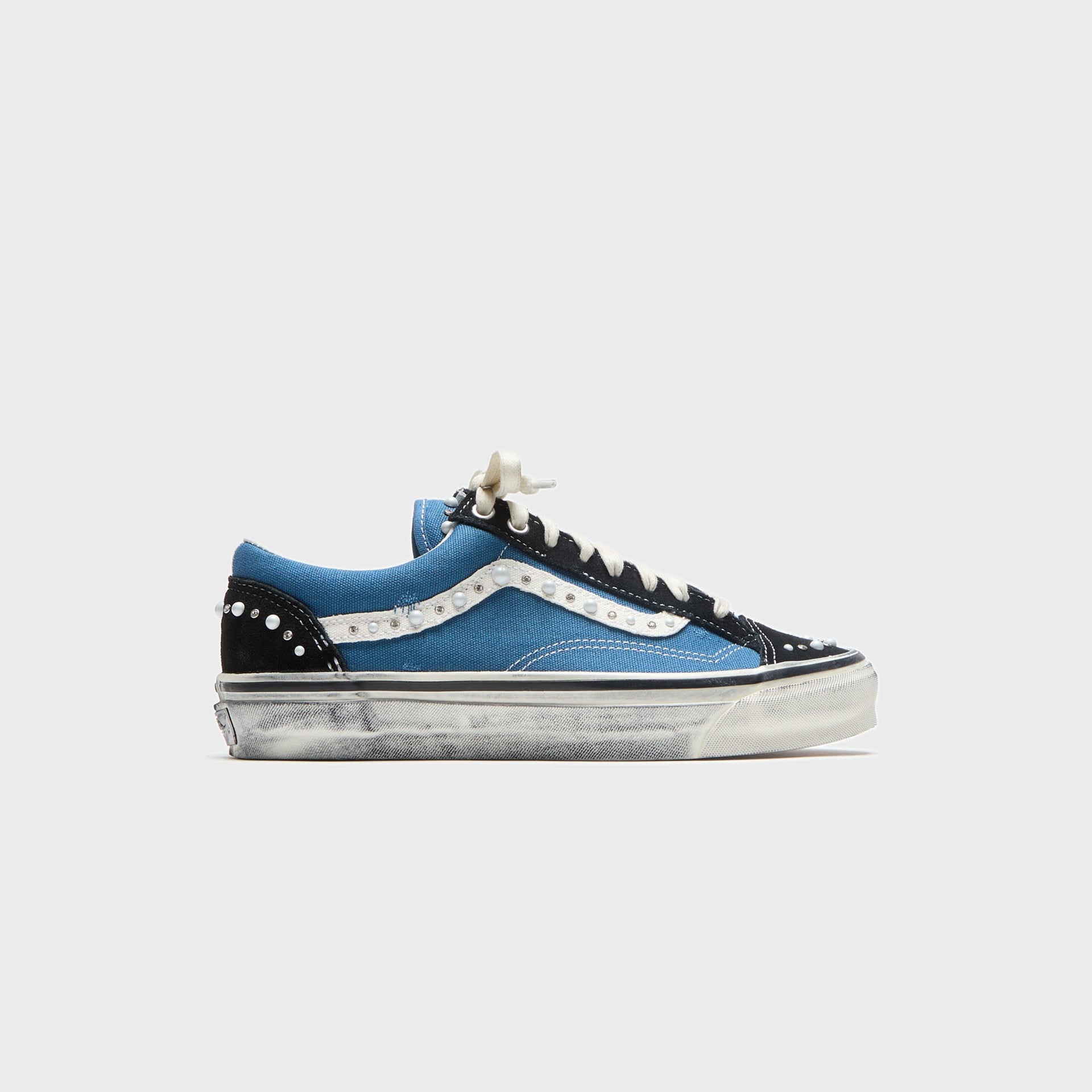 VANS LX Old Skool 36 - Black / Navy Blue