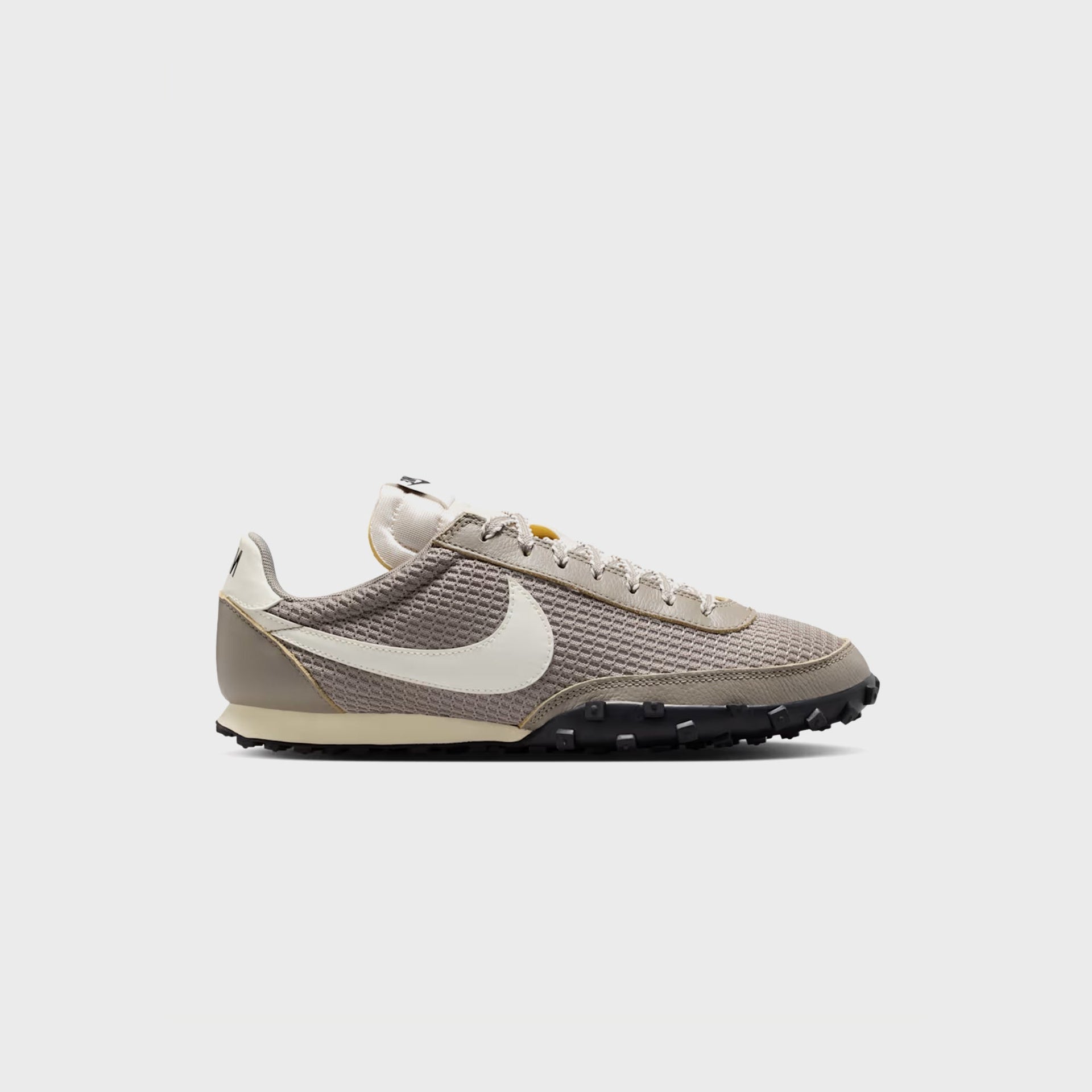 Nike Waffle Racer SE - Moon Fossil / Shadow Brown / Coconut Milk / Sail