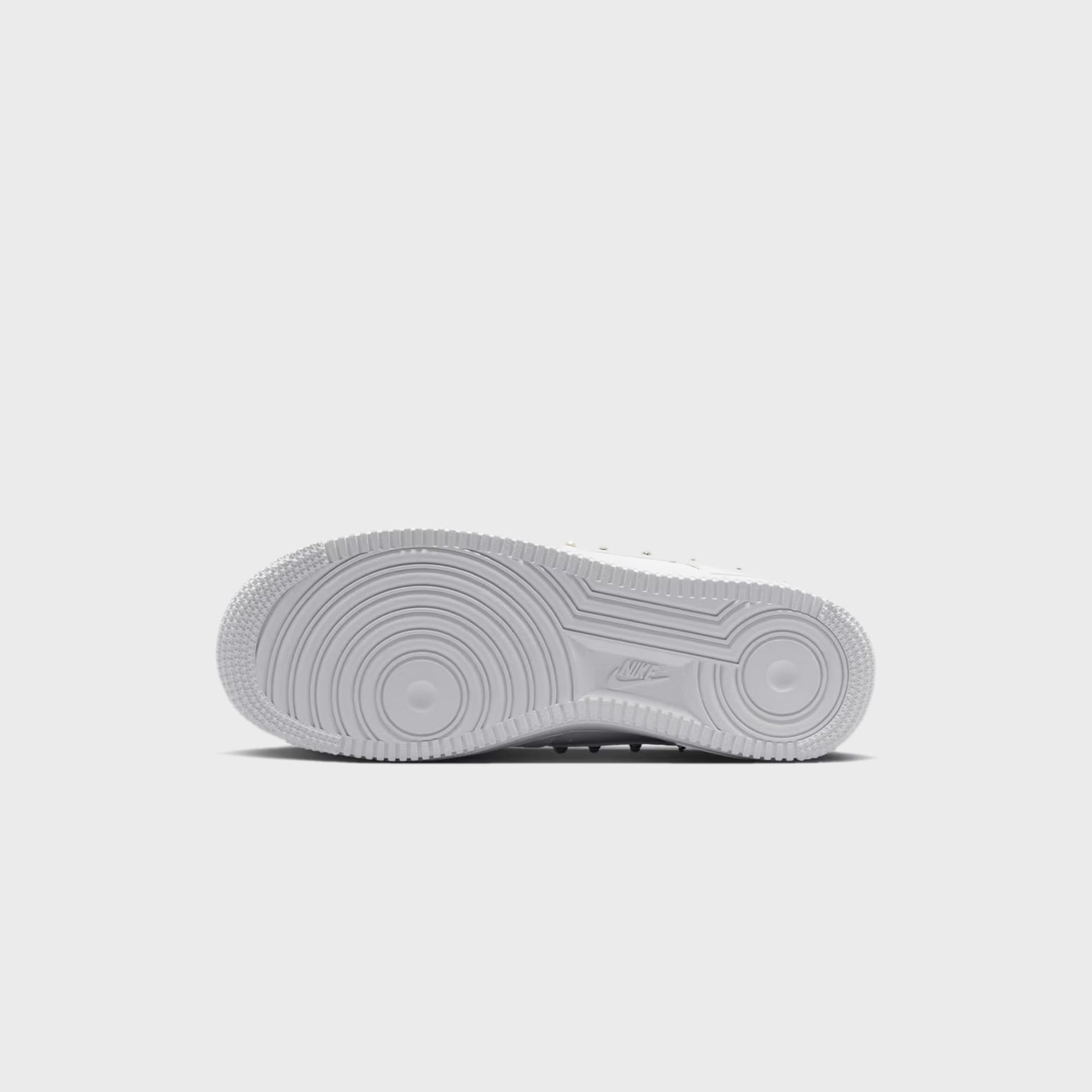 Nike WMNS Air Force 1 '07 - White / Metallic Silver / Pure Platinum