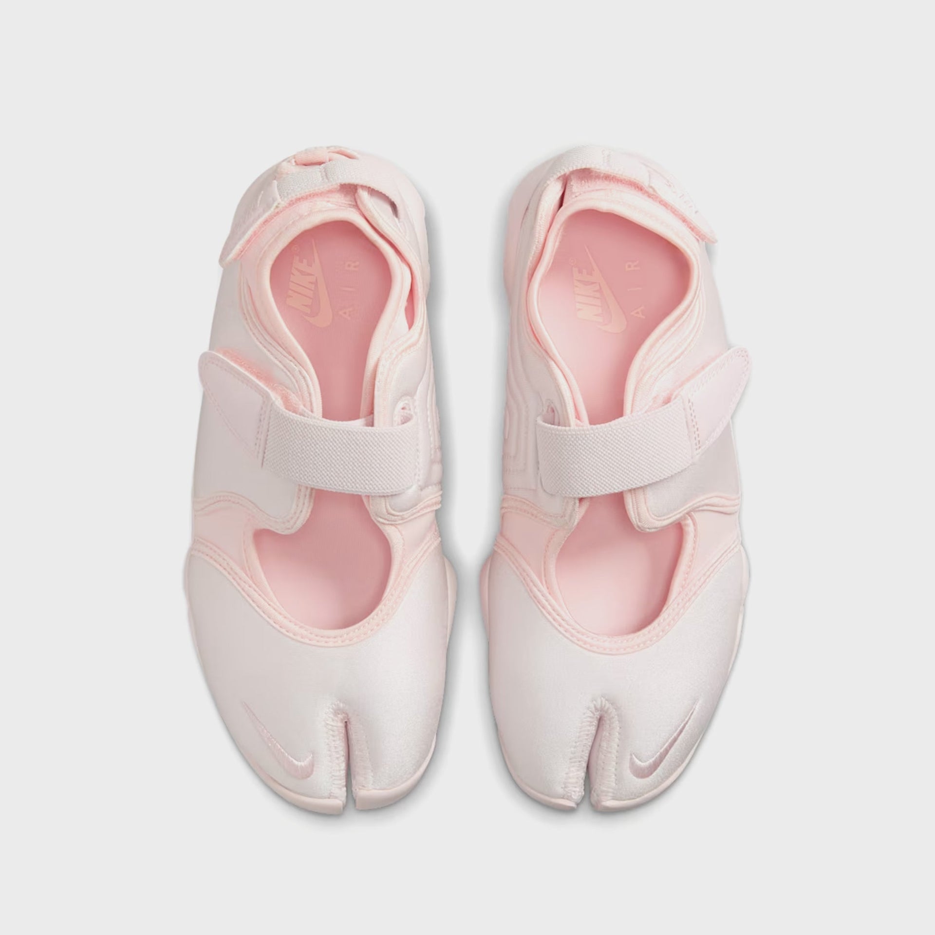 Nike WMNS Air Rift SE - Light Soft Pink / Pale Ivory