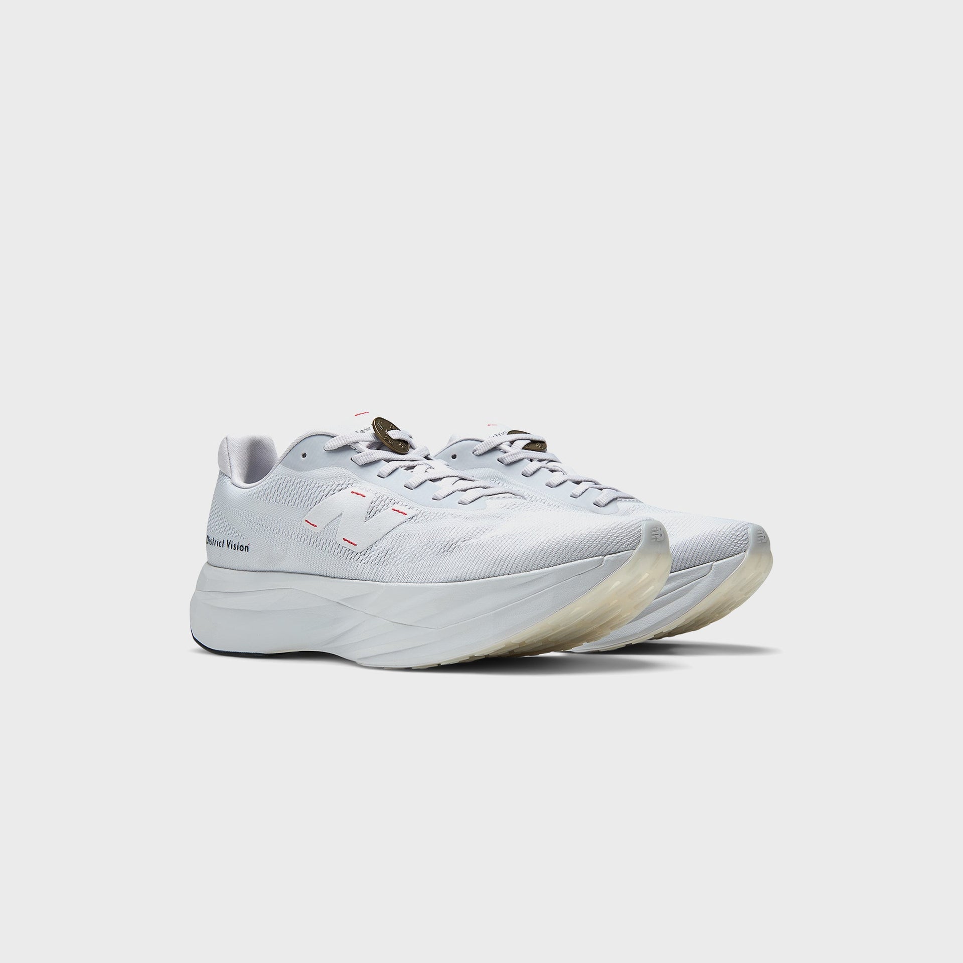 New Balance x District Vision WMNS SC Elite V5 - Pearl Grey / Black