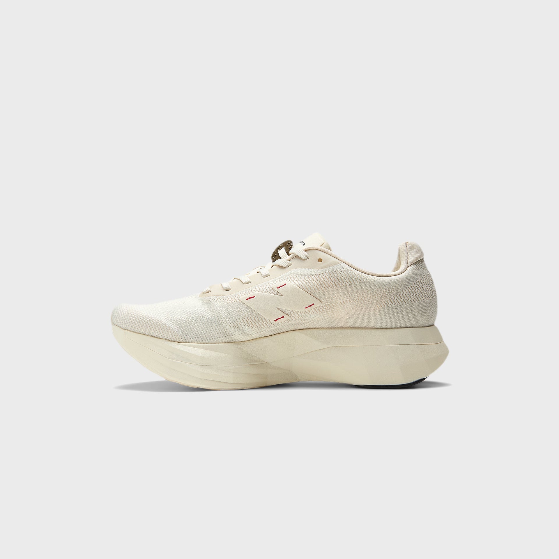 New Balance x District Vision WMNS SC Elite V5 - Linen / Black