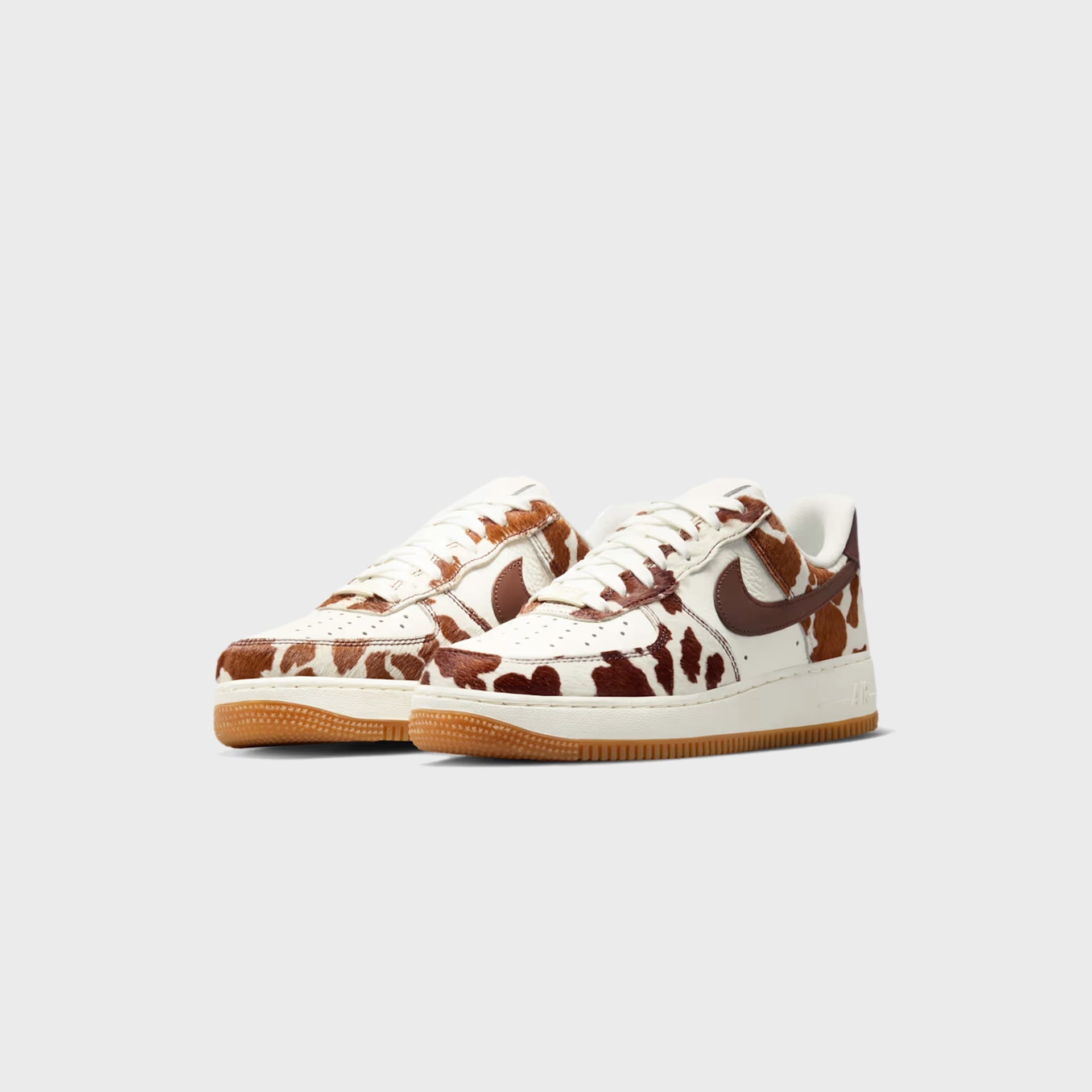 Nike WMNS Air Force 1 '07 "Cow Print" - Field Brown / Gum Medium Brown / Sail