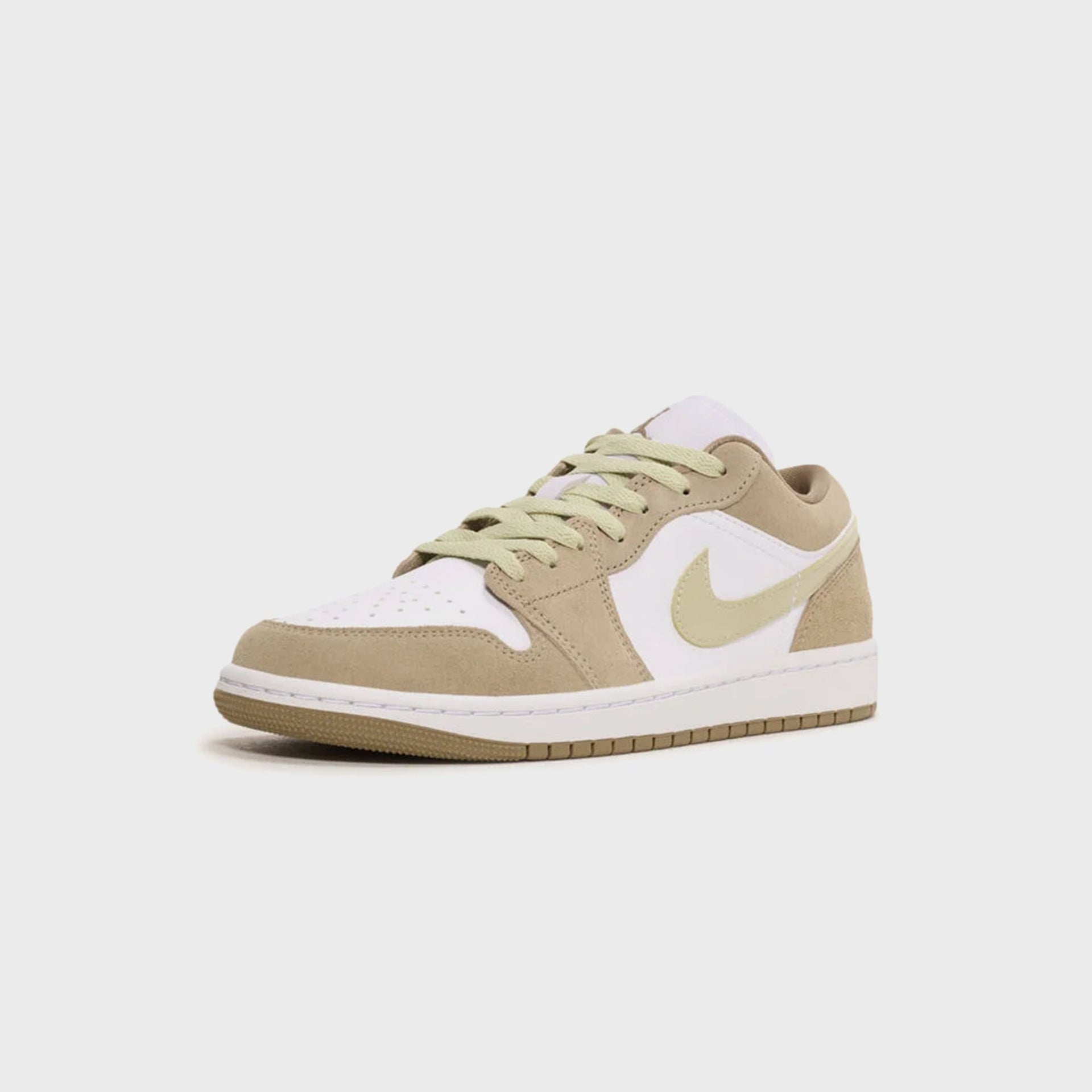 Jordan WMNS Air Jordan 1 Low - Khaki / Olive Aura / Sail / White