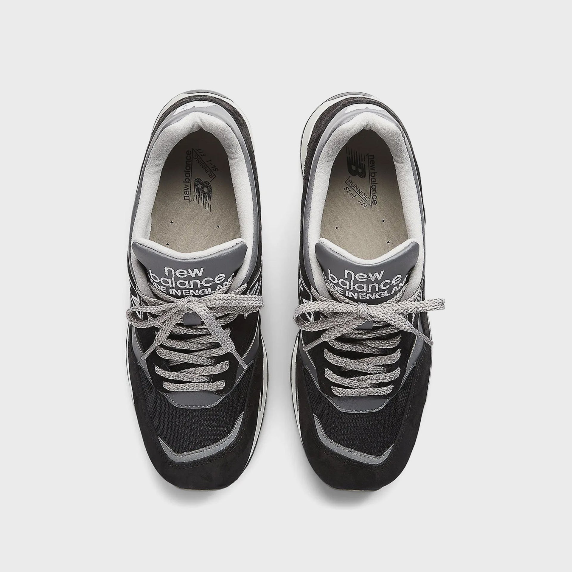 New Balance Made in UK 1500 - Black / Smoked Pearl / Silver