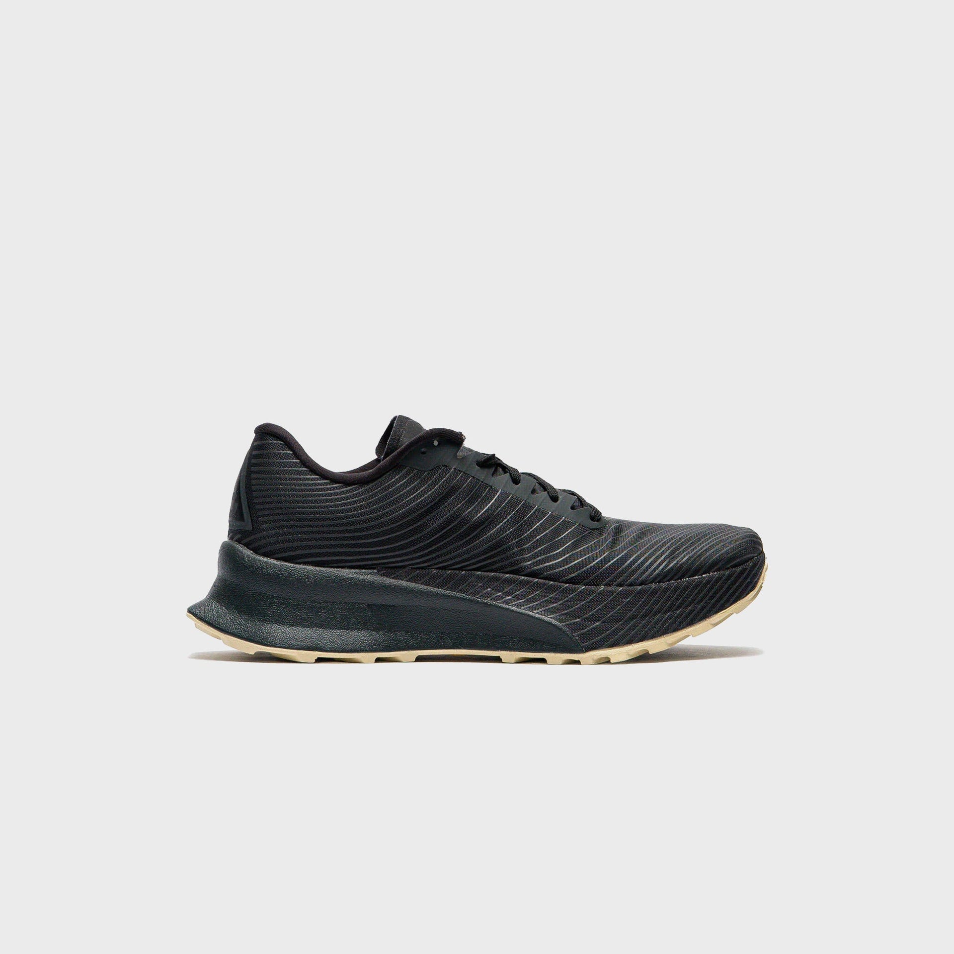 Nike ACG Ultrafly Trail - Black / Dark Smoke Grey