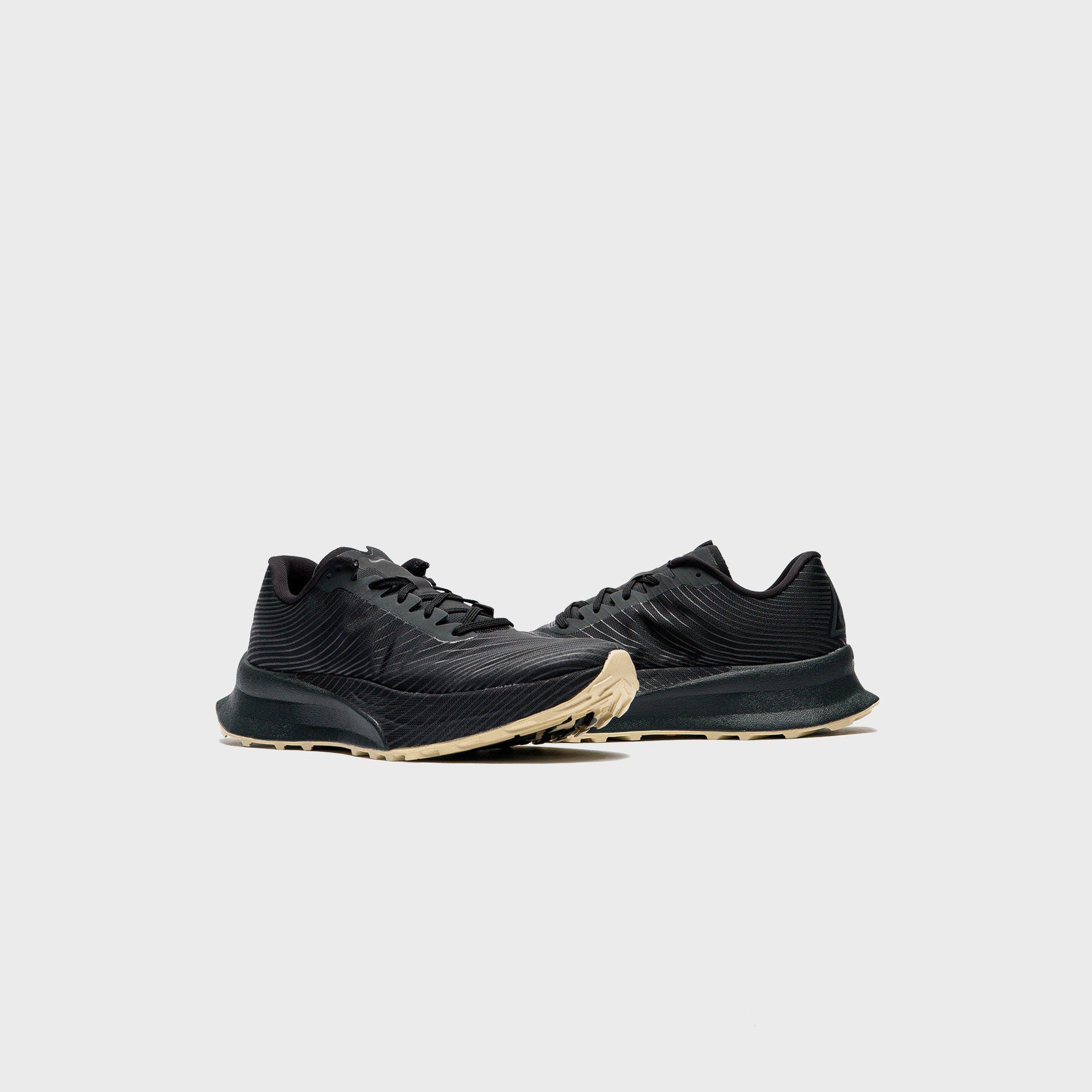 Nike ACG Ultrafly Trail - Black / Dark Smoke Grey