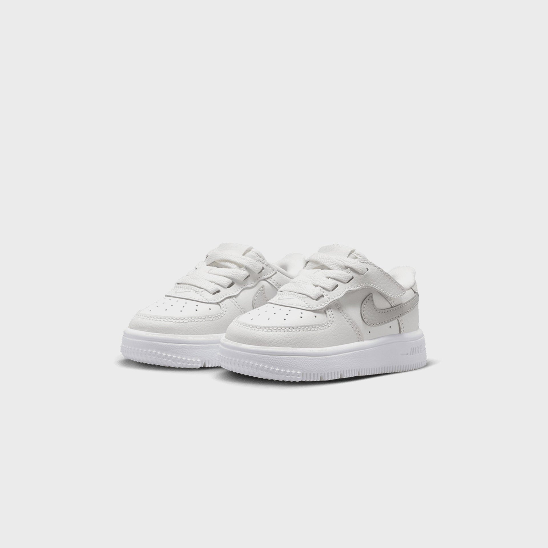 Nike TD Force 1 Low Essential+ Easyon - Summit White / Vast Grey / Platinum Tint