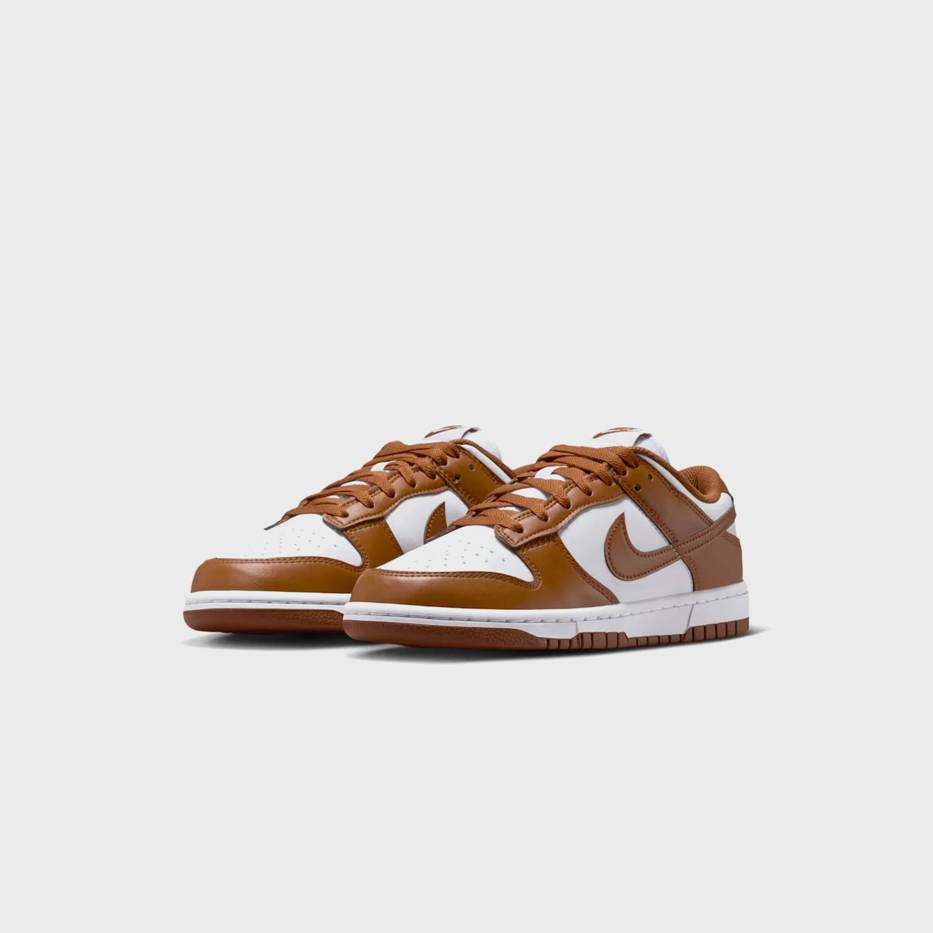 Nike WMNS Dunk Low - Sail / White / Light British Tan
