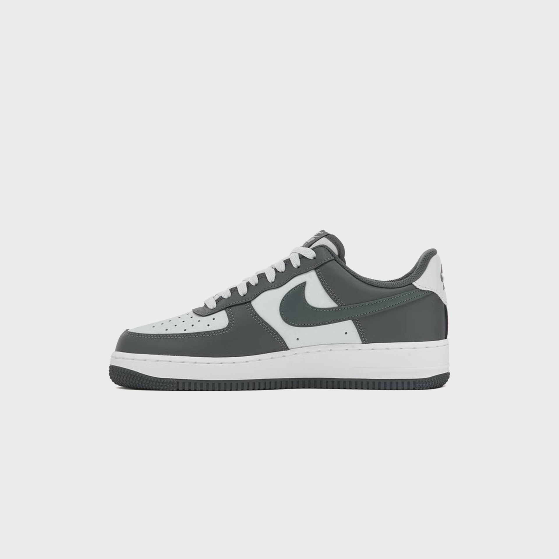 Nike Air Force 1 '07 - Photon Dust / Dark Grey / White