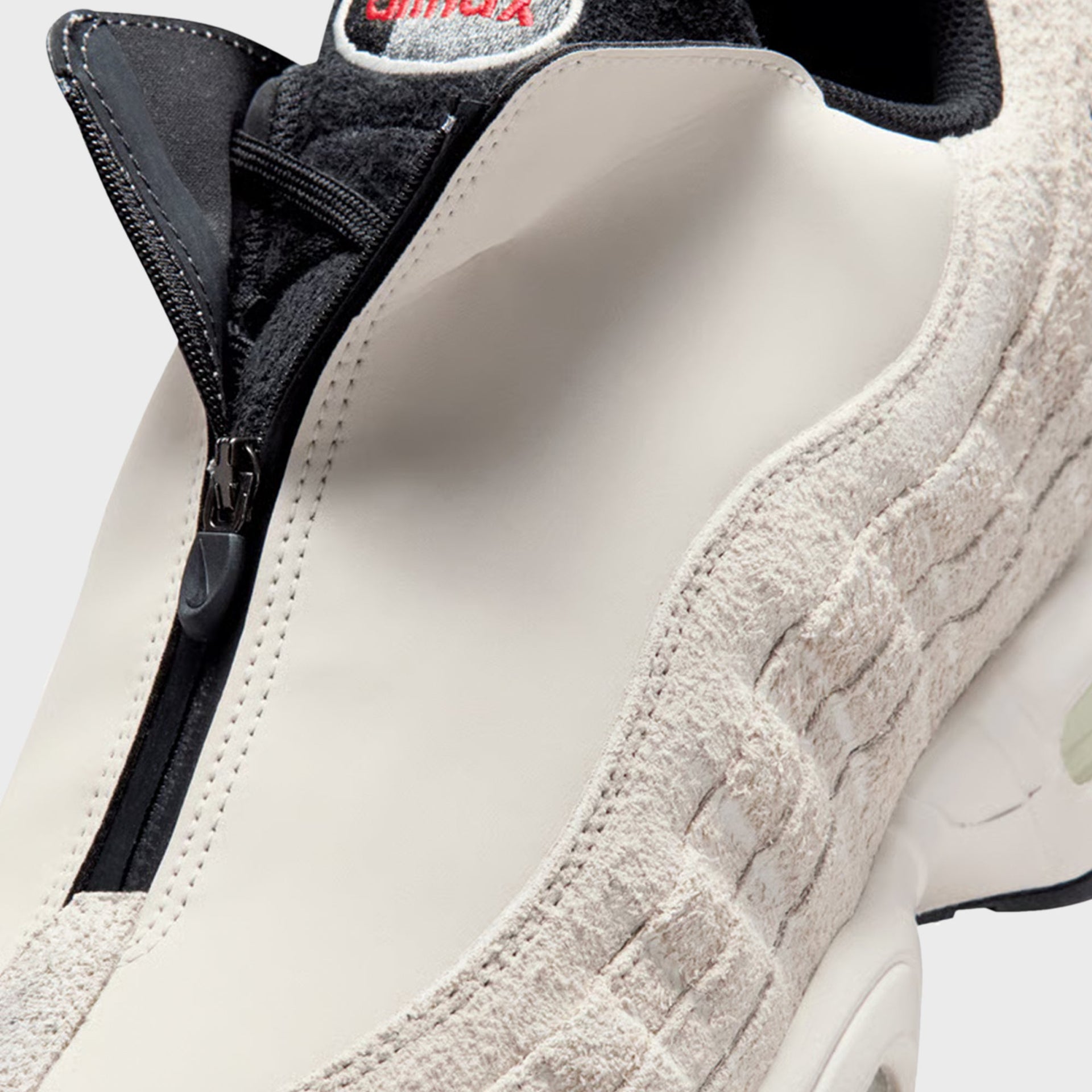 Nike Air Max 95 Zip - Phantom / Black / Light Crimson / Smoke Grey