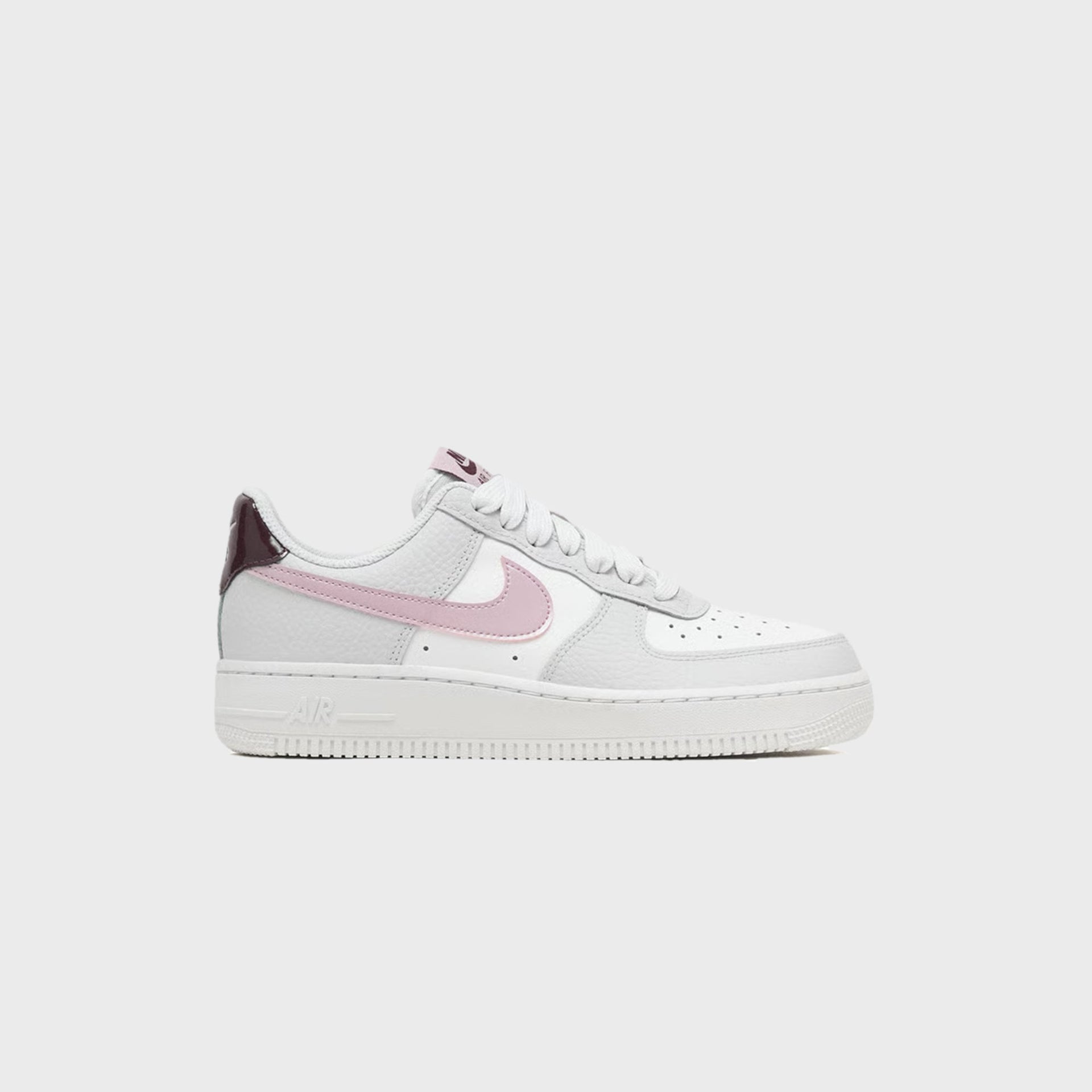 Nike WMNS Air Force 1 '07 - Summit White / Vast Grey / Burgundy Crush / Plum Chalk